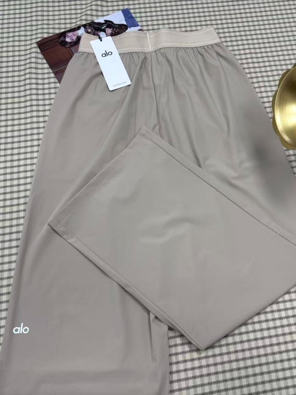 🖤Alo Yoga Suit Up Trouser Gravel (Regular)30" Inseam Loose Straight Leg - Picture 3 of 8